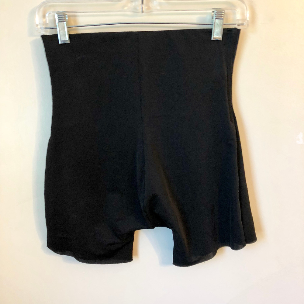 Yummie Tummie Shapewear Shorts Size M